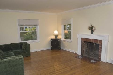 320 Wesley Ave, Evanston, IL 60202 photo 4