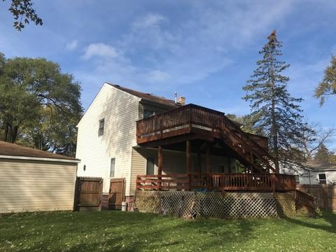 416 Lily Ln, Lakemoor, IL 60051 photo 3