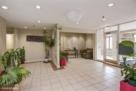 5400 N Astor Ln #210, Rolling Meadows, IL 60008 photo 3