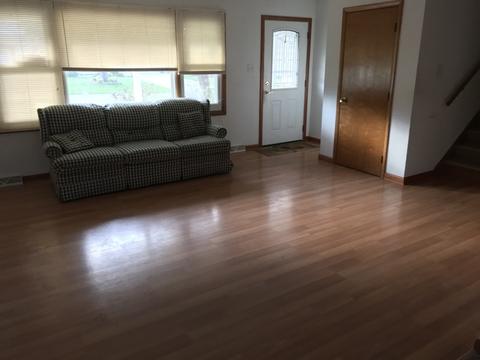 1609 Green St, Peru, IL 61354 photo 3
