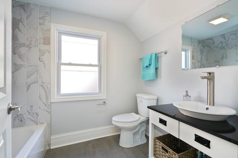 1524 E 86th Pl, Chicago, IL 60619 photo 12