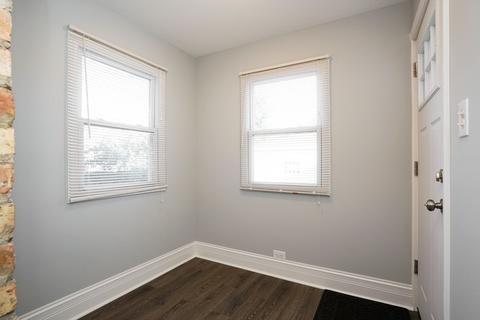 1524 E 86th Pl, Chicago, IL 60619 photo 10