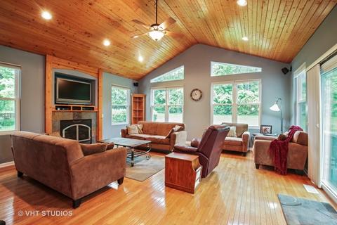 945 Willow Ln, Sleepy Hollow, IL 60118 photo 9