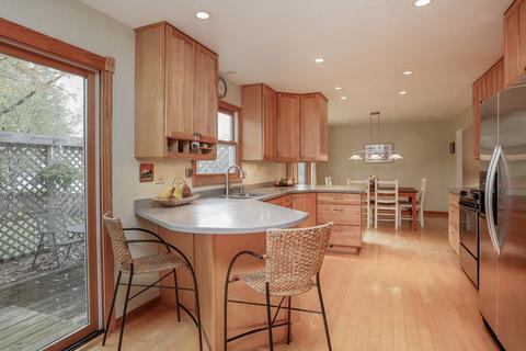 1489 Mccormick Pl, Wheaton, IL 60189 photo 10