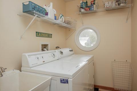 1489 Mccormick Pl, Wheaton, IL 60189 photo 20