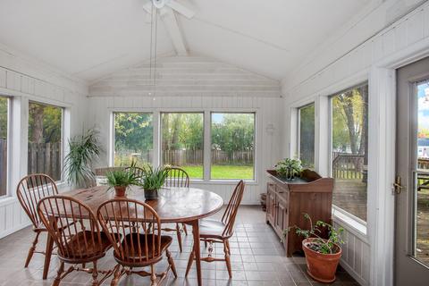 1489 Mccormick Pl, Wheaton, IL 60189 photo 7