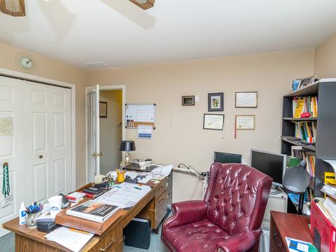 695 Illinois Blvd, Hoffman Estates, IL 60169 photo 43