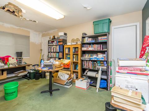 695 Illinois Blvd, Hoffman Estates, IL 60169 photo 44