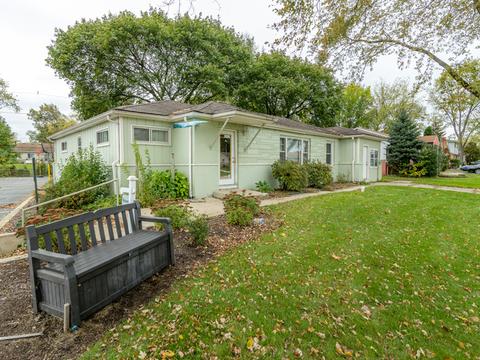 695 Illinois Blvd, Hoffman Estates, IL 60169 photo 33