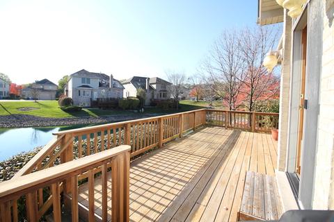 843 Breton Lakes Dr, Willowbrook, IL 60527 photo 24