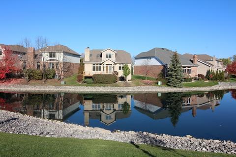 843 Breton Lakes Dr, Willowbrook, IL 60527 photo 3