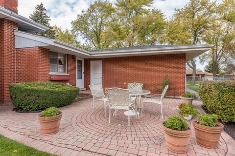 1403 E Lowden Ln, Mount Prospect, IL 60056 photo 20
