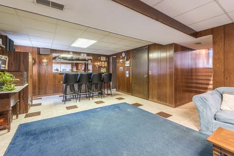 1403 E Lowden Ln, Mount Prospect, IL 60056 photo 15