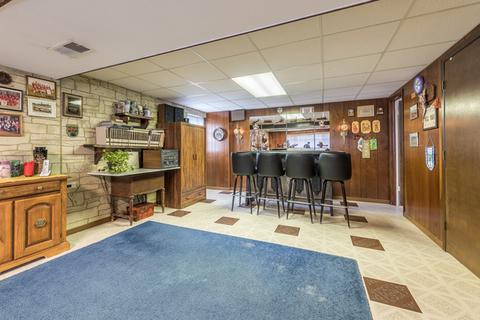 1403 E Lowden Ln, Mount Prospect, IL 60056 photo 14