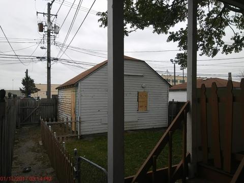 6125 S Artesian Ave, Chicago, IL 60629 photo 2