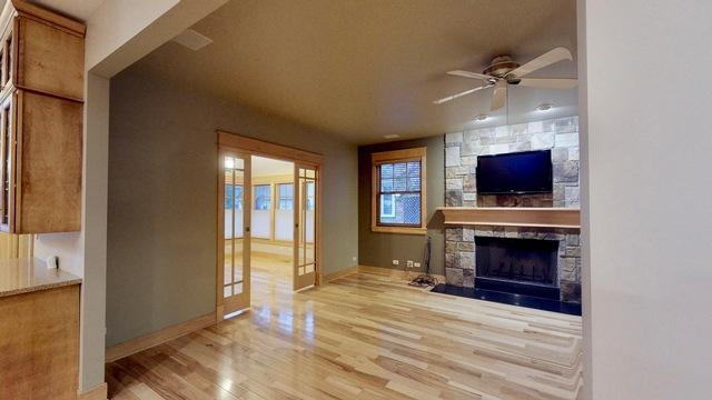  319 Douglas Ave, Crystal Lake, IL 60014 photo 17