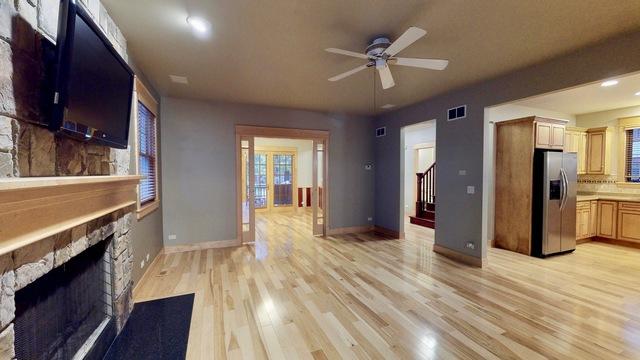  319 Douglas Ave, Crystal Lake, IL 60014 photo 18