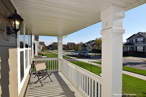 3306 Batley St, Elgin, IL 60124 photo 3