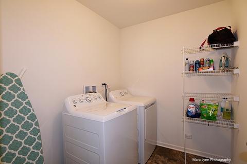 3306 Batley St, Elgin, IL 60124 photo 31