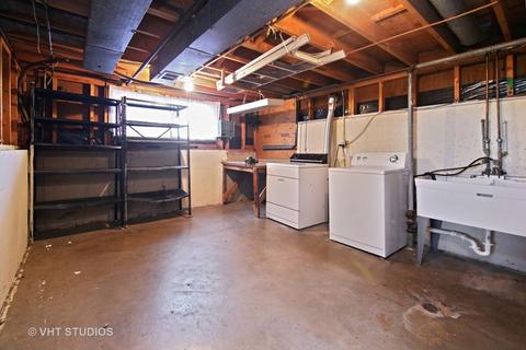 9471 Hamlin Ave, Des Plaines, IL 60016 photo 12