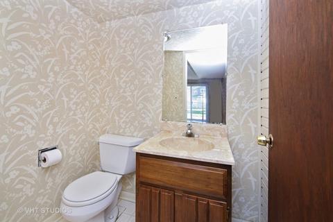 9471 Hamlin Ave, Des Plaines, IL 60016 photo 13