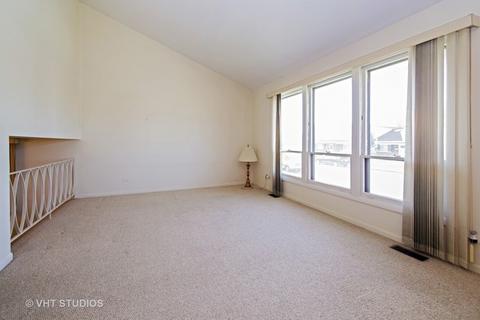 9471 Hamlin Ave, Des Plaines, IL 60016 photo 2