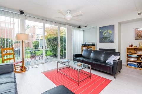 108 E 32nd St #108, Chicago, IL 60616 photo 9