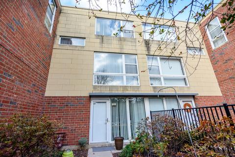 108 E 32nd St #108, Chicago, IL 60616 photo 4