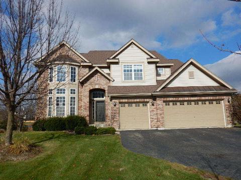 26326 Whispering Woods Cir, Plainfield, IL 60585 photo 1