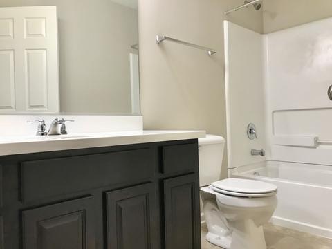 4060 Pompton Ave, Elgin, IL 60124 photo 16