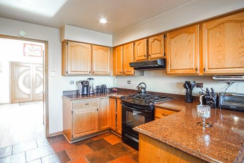 3243 Cumberland Trl, Olympia Fields, IL 60461 photo 12