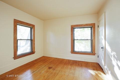 415 Moseley St, Elgin, IL 60123 photo 11