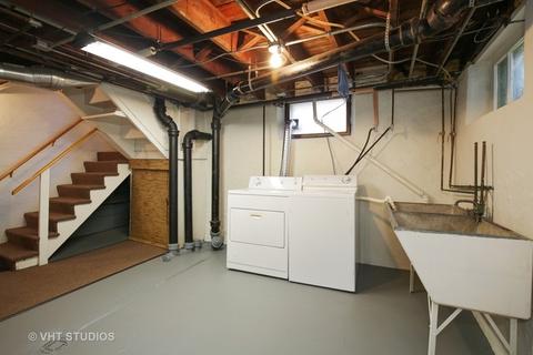 415 Moseley St, Elgin, IL 60123 photo 8