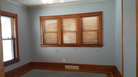 415 Moseley St, Elgin, IL 60123 photo 6