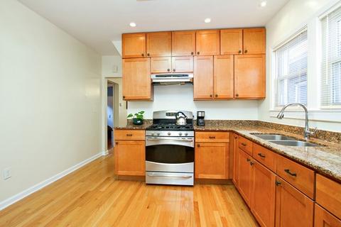 1741 E 85th St, Chicago, IL 60617 photo 8