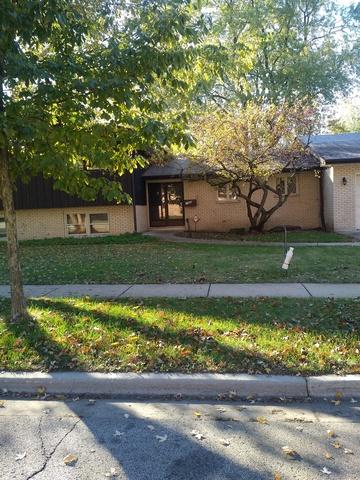 1495 Maple Ln, Elgin, IL 60123 photo 3