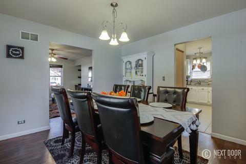 1109 Jackson St, Aurora, IL 60505 photo 9