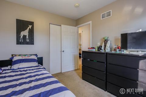 1109 Jackson St, Aurora, IL 60505 photo 19