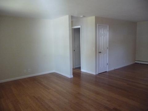 2303 Brett Dr, Champaign, IL 61821 photo 5