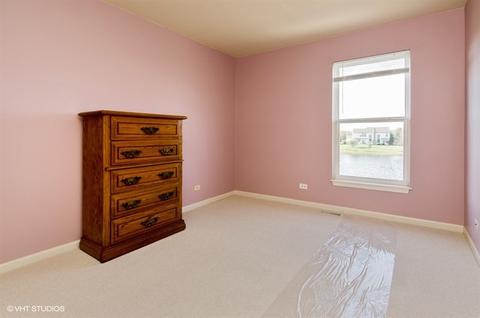 3910 Georgetown Cir, Algonquin, IL 60102 photo 9