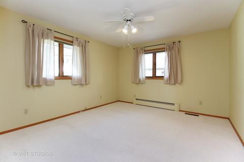 780 S 8th Ave, Kankakee, IL 60901 photo 4