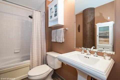 111 S Morgan St #506, Chicago, IL 60607 photo 8