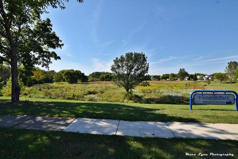 641 Wainsford Dr, Hoffman Estates, IL 60169 photo 24