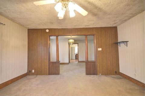 447 Enterprise St, Elgin, IL 60120 photo 4