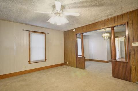 447 Enterprise St, Elgin, IL 60120 photo 5