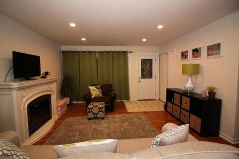 85 Flagstaff Ln, Hoffman Estates, IL 60169 photo 5