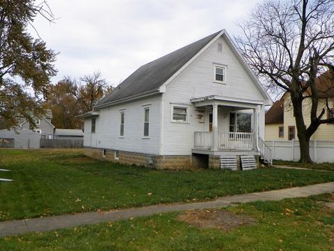213 E Cleveland St, Cullom, IL 60929 photo 1