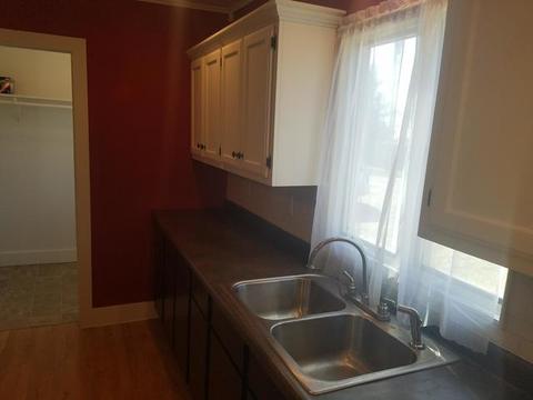 480 W Center St, Sheldon, IL 60966 photo 2