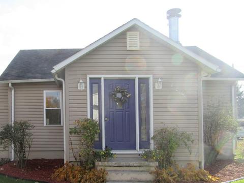 480 W Center St, Sheldon, IL 60966 photo 1