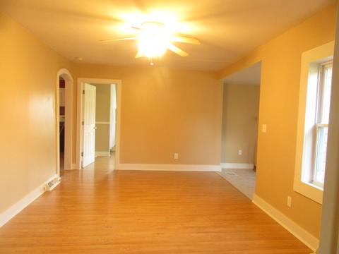 480 W Center St, Sheldon, IL 60966 photo 9